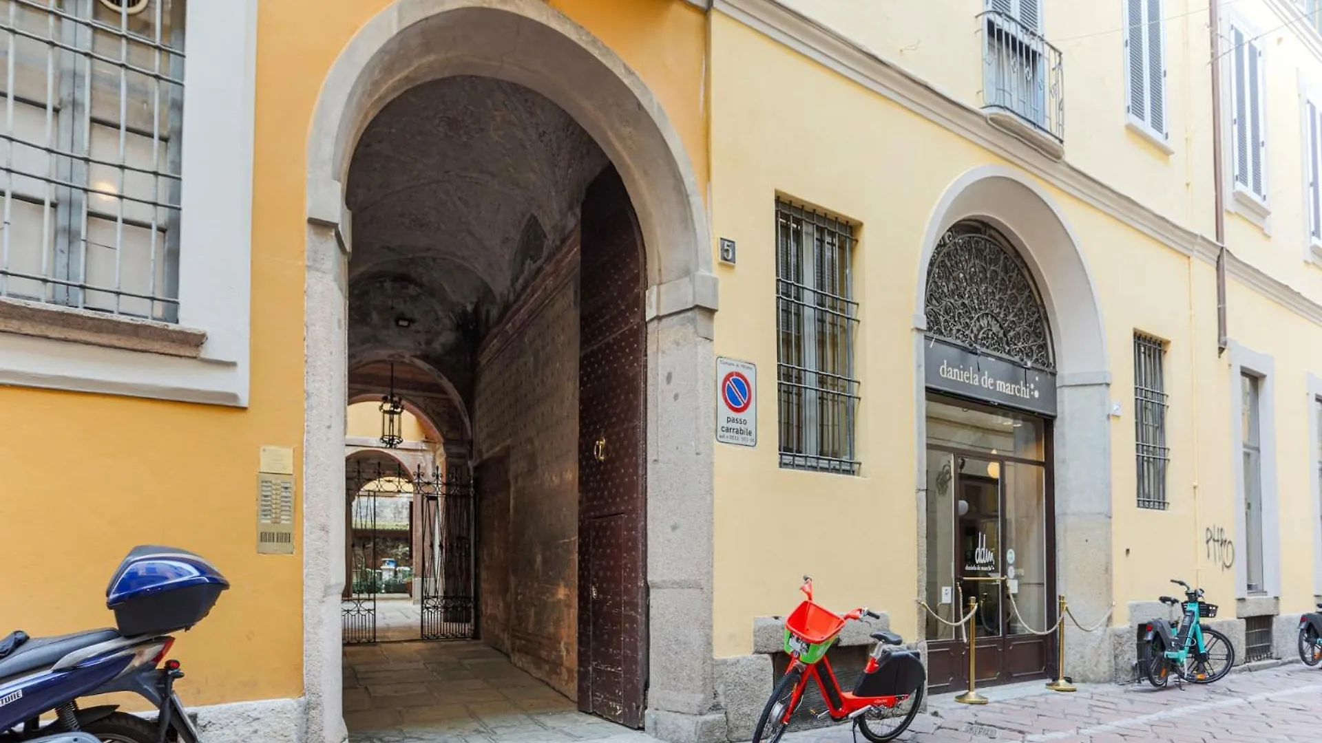 דירה מילאנו Tetodonpa - Suite Near Duomo